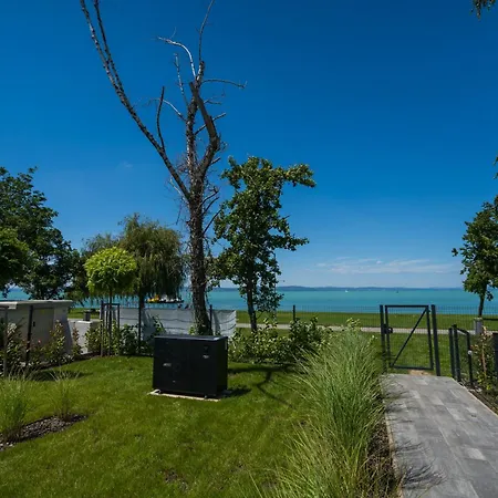 Myflat Wave Luxury 44 Siófok